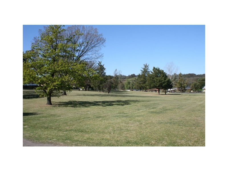 12 Bridge Street, Picton NSW 2571