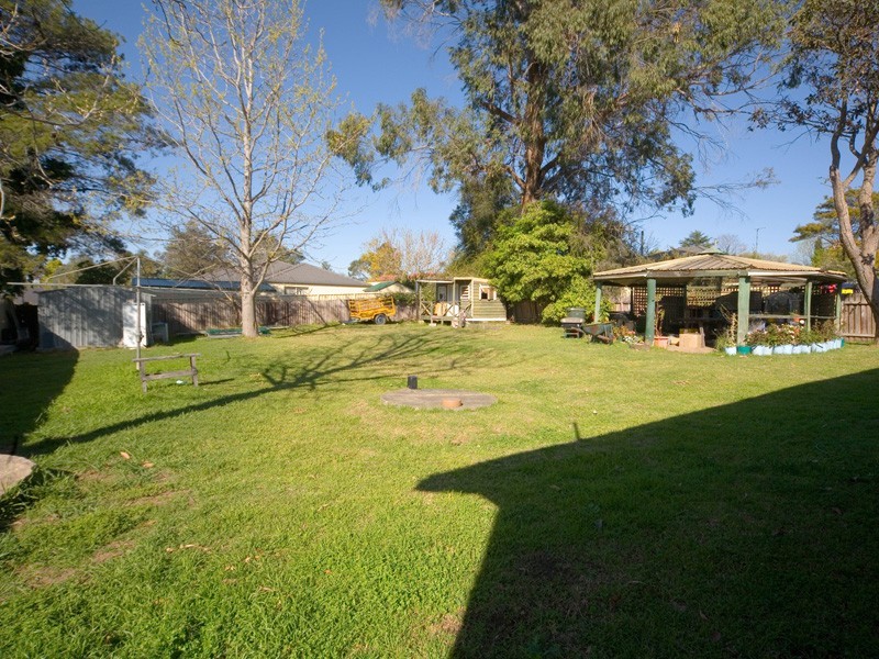 27 Wallaroo Road, Buxton NSW 2571