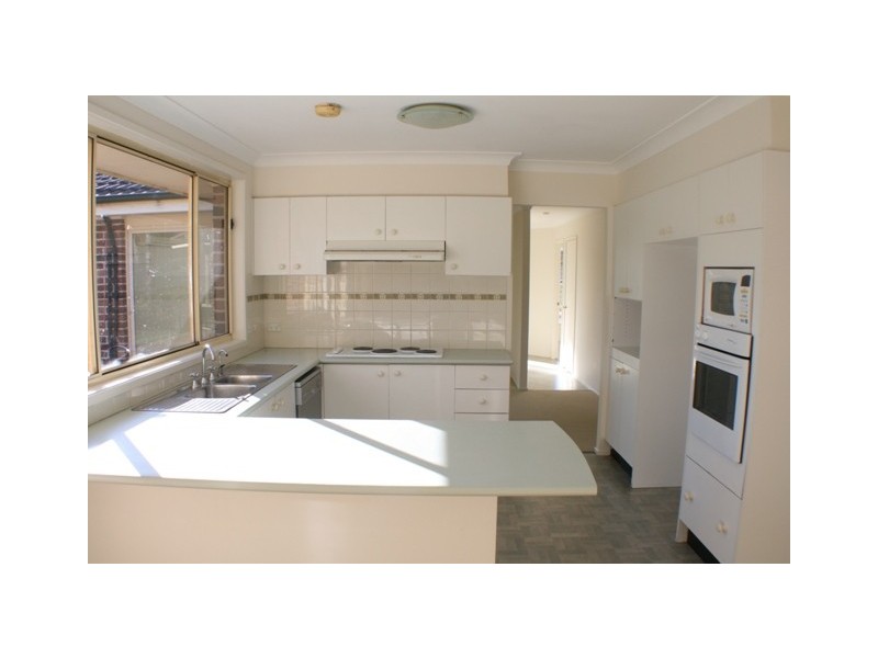 10 Brialy Place, Picton NSW 2571