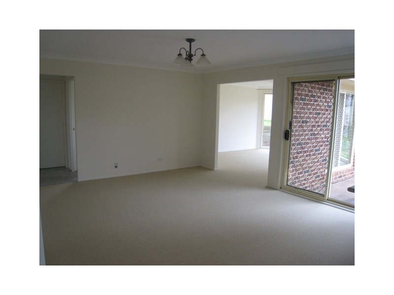 10 Brialy Place, Picton NSW 2571