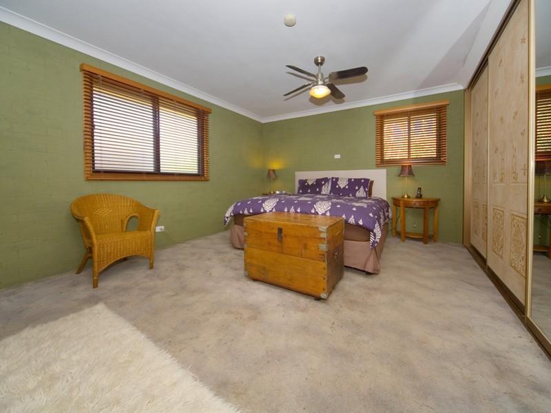 16 Heathcote Street, Picton NSW 2571