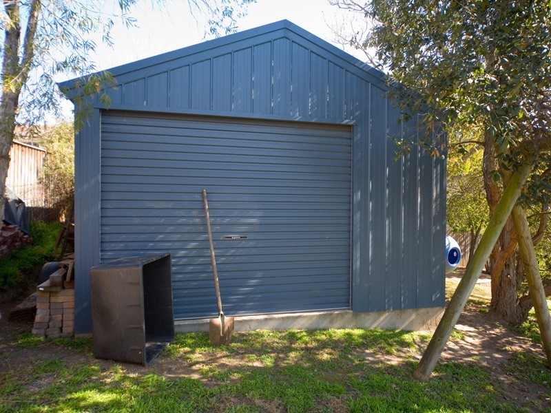 16 Heathcote Street, Picton NSW 2571