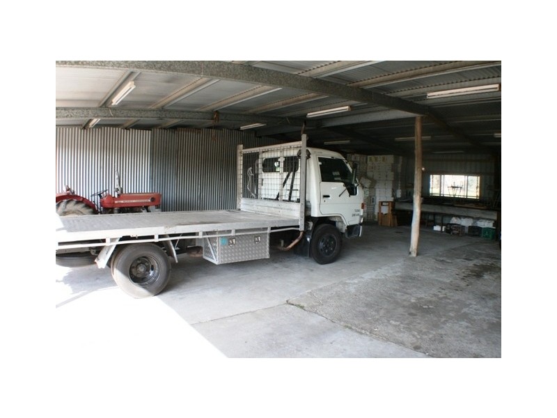 20 Edinburgh Street, Tahmoor NSW 2573