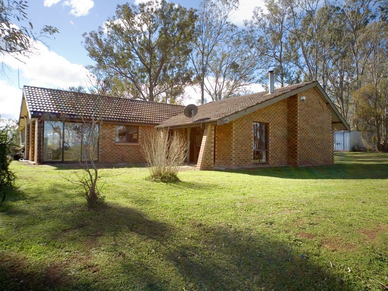 35 Innes Street, Thirlmere NSW 2572