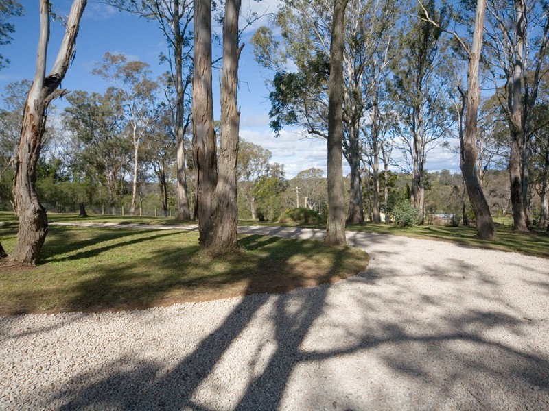 35 Innes Street, Thirlmere NSW 2572