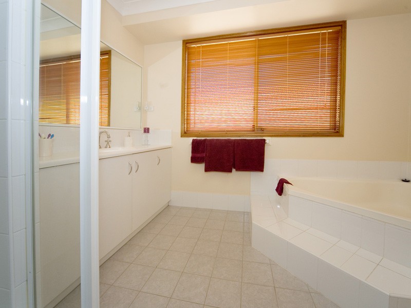 10 Bargo Road, Bargo NSW 2574