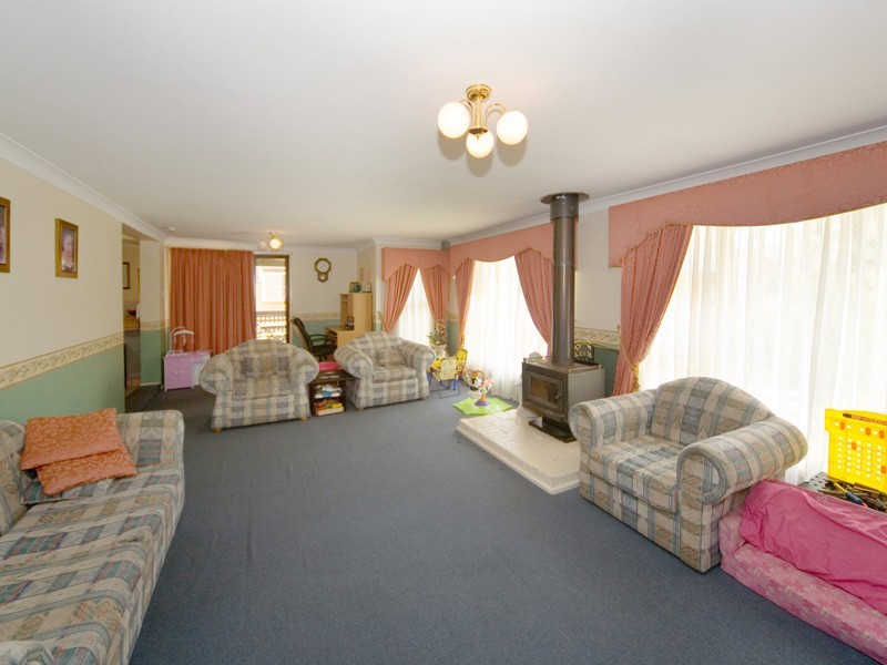 68 Lumsdaine Street, Picton NSW 2571