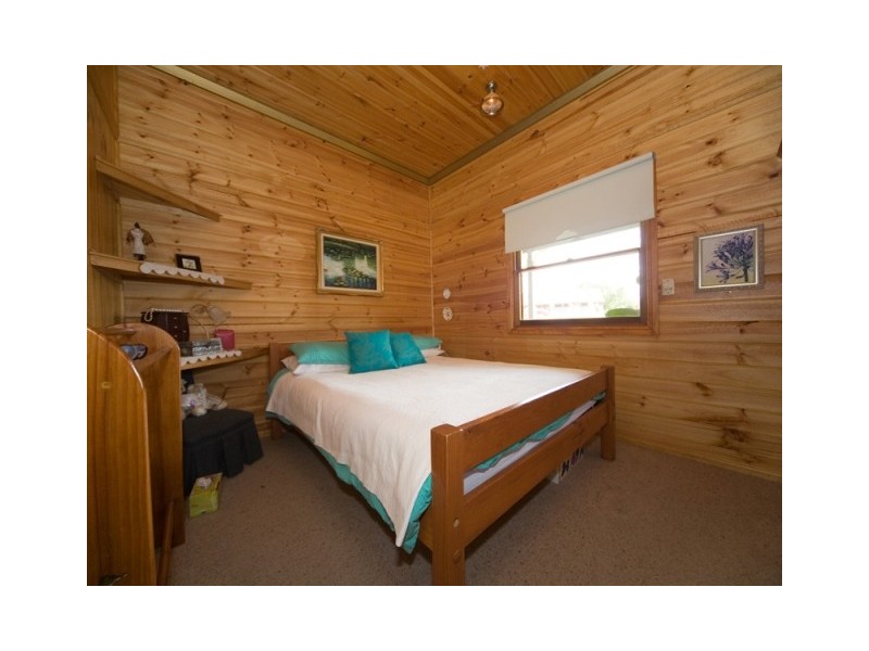 8 Chivers Place, Tahmoor NSW 2573