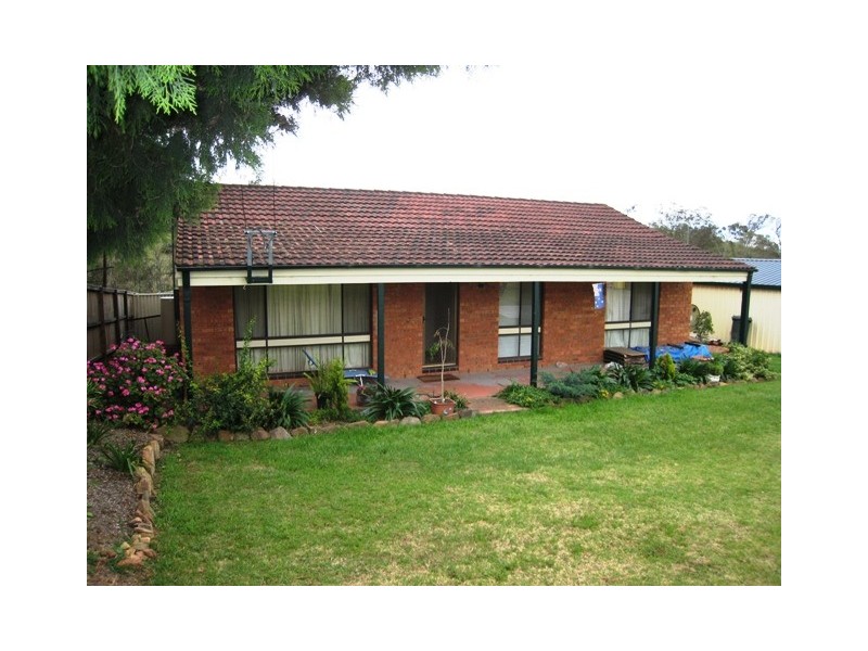 21 Remembrance Drive, Tahmoor NSW 2573