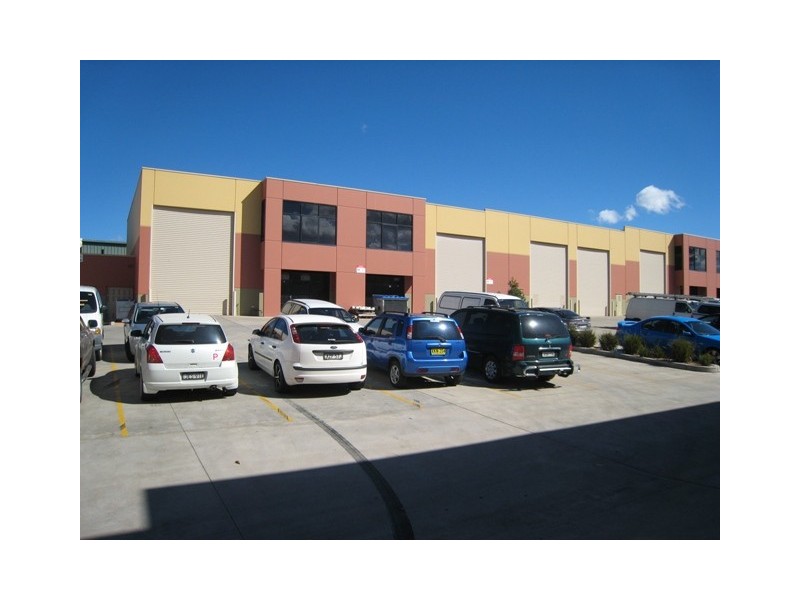 9/ Henry Street, Picton NSW 2571