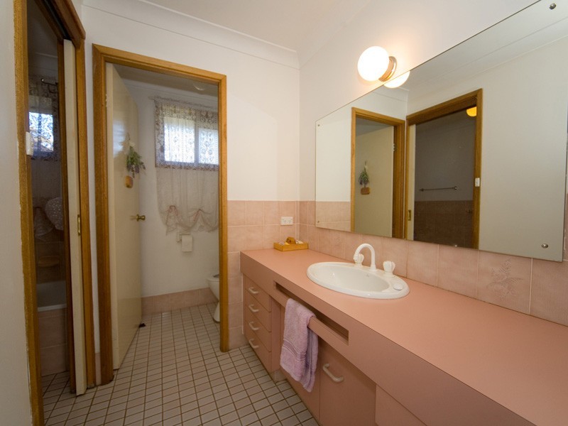 2411 Remembrance Drive, Picton NSW 2571