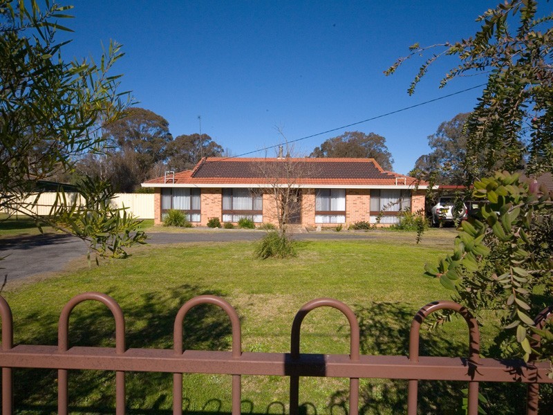 2411 Remembrance Drive, Picton NSW 2571