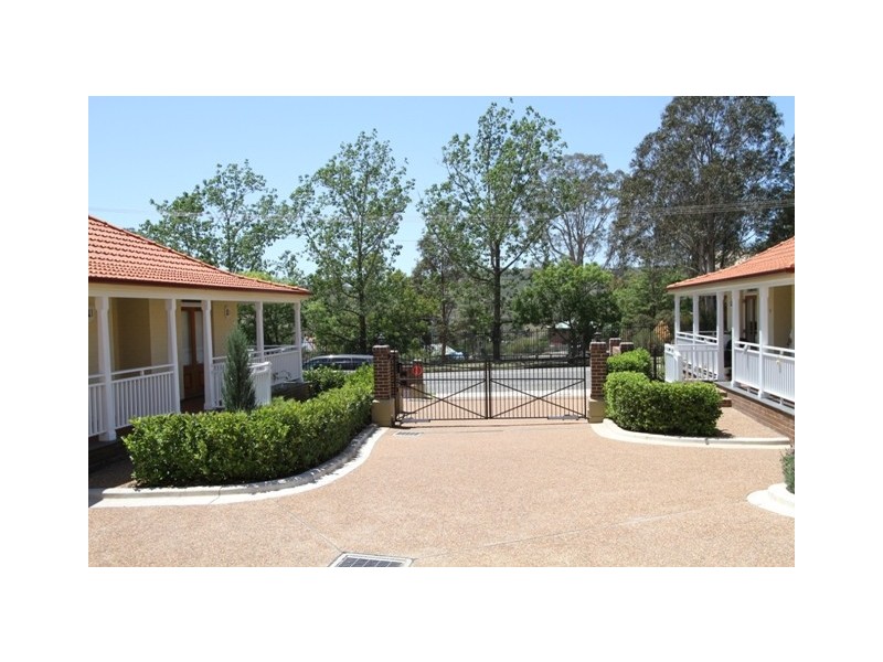 7/253-255 Argyle Street, Picton NSW 2571