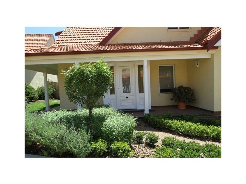 7/253-255 Argyle Street, Picton NSW 2571