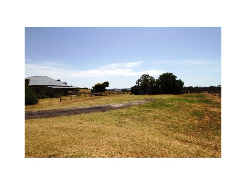 30 Lyrebird Road, Pheasants Nest NSW 2574
