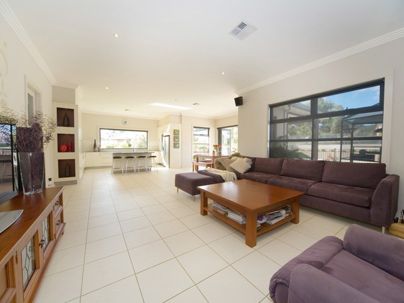 6 Stonequarry Creek Road, Picton NSW 2571