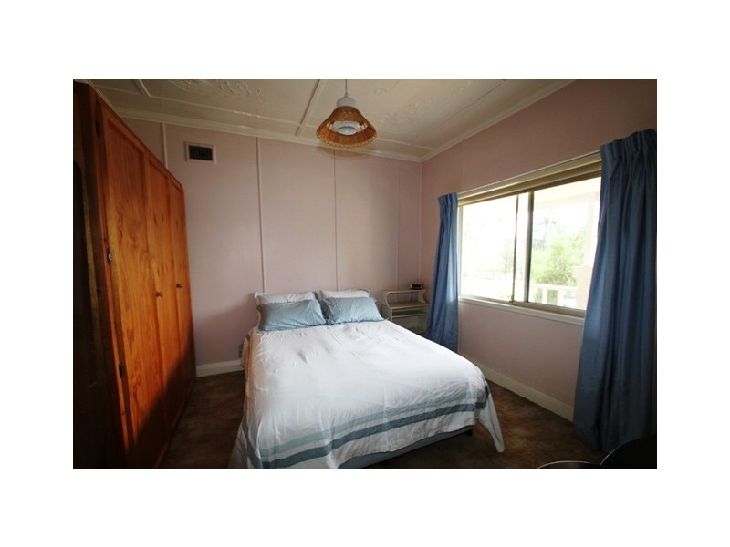 247 Argyle Street, Picton NSW 2571