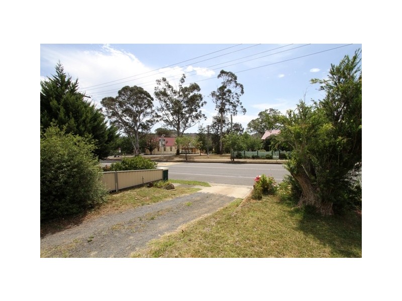 247 Argyle Street, Picton NSW 2571