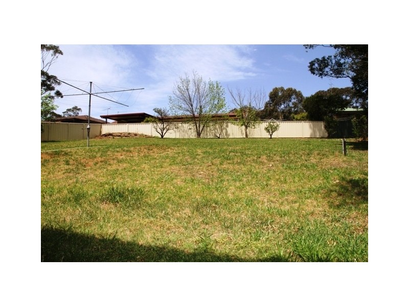 12 Middleton Place, Picton NSW 2571