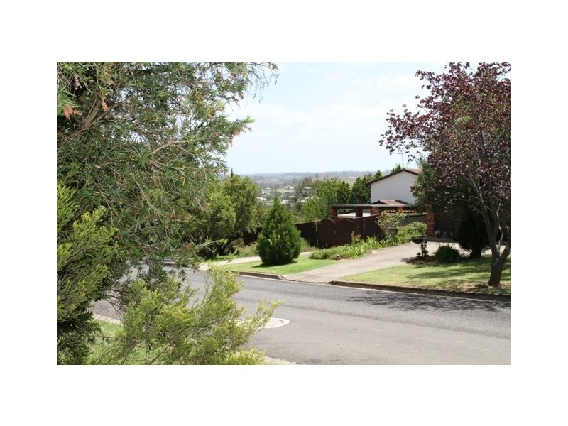 12 Middleton Place, Picton NSW 2571