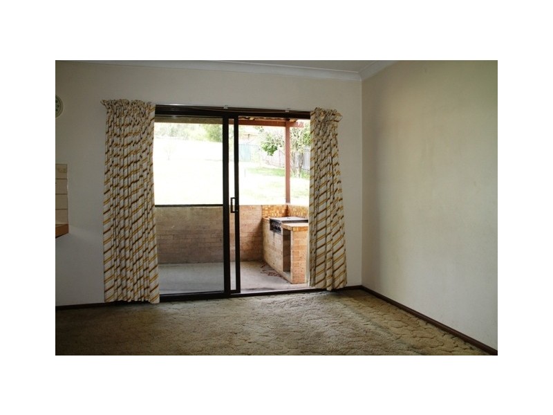 12 Middleton Place, Picton NSW 2571