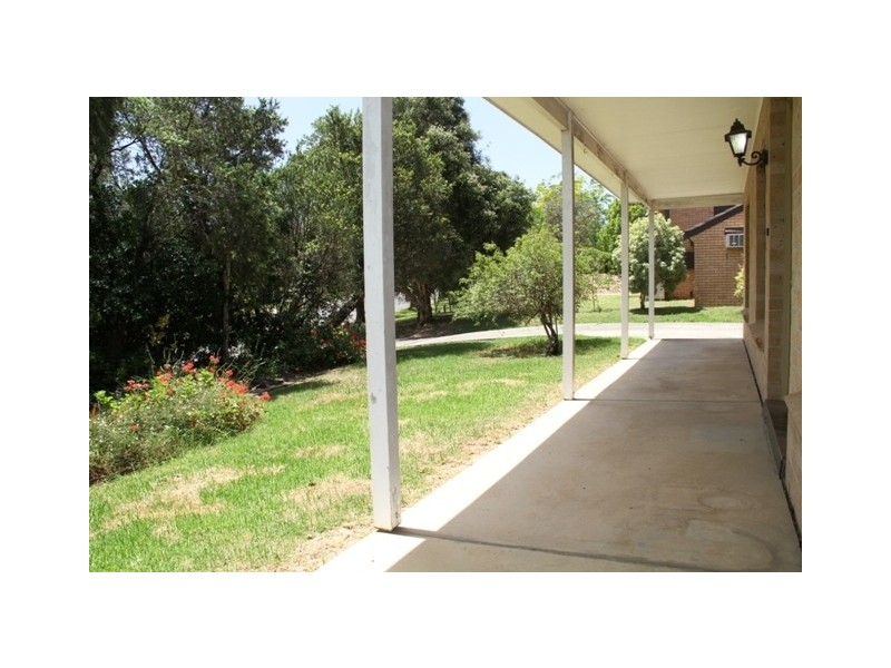 12 Middleton Place, Picton NSW 2571