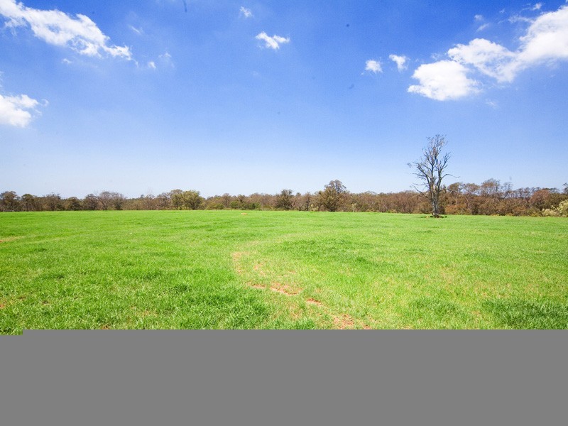 30 Lyrebird Road, Pheasants Nest NSW 2574