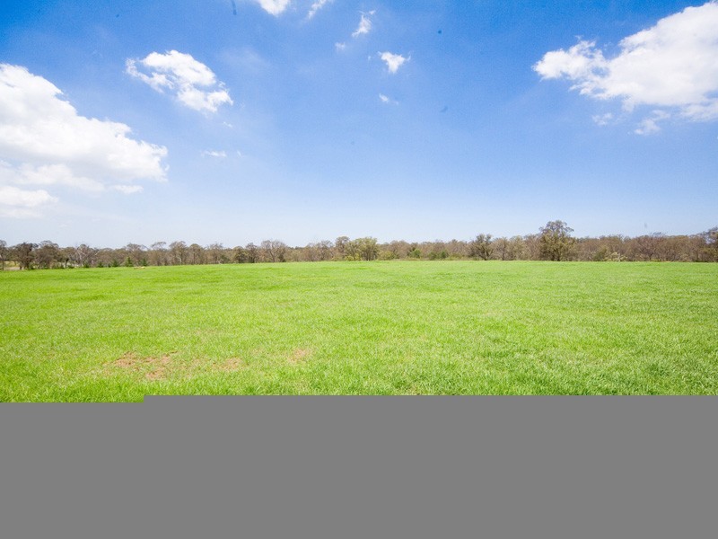 30 Lyrebird Road, Pheasants Nest NSW 2574