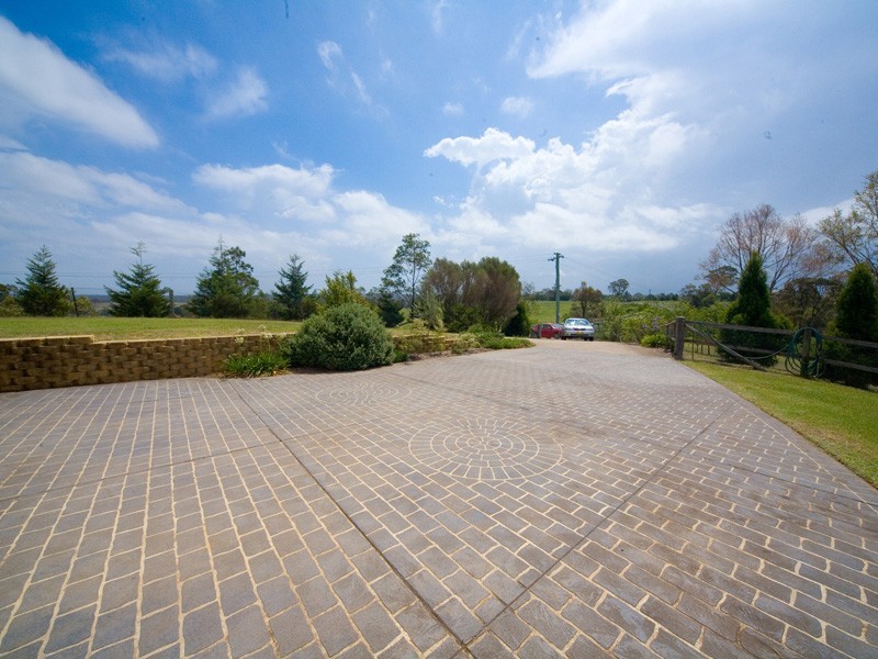 690 Barkers Lodge Road, Picton NSW 2571