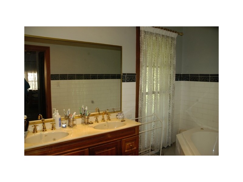 60 Pheasants Nest Road, Pheasants Nest NSW 2574