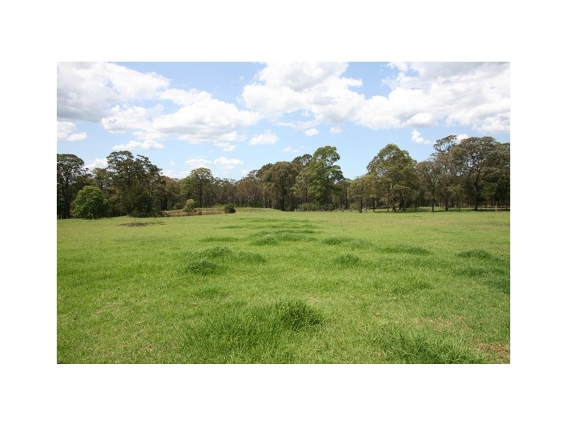 105 Ruddocks Road, Thirlmere NSW 2572