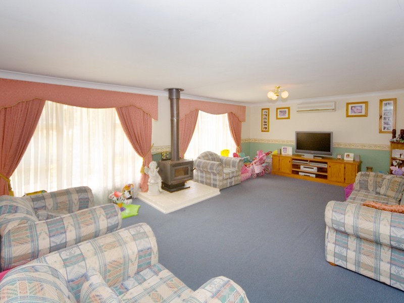 68 Lumsdaine Street, Picton NSW 2571