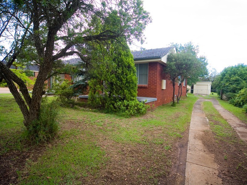 29 Westbourne Avenue, Thirlmere NSW 2572