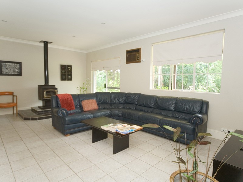 802 Thirlmere Way, Picton NSW 2571