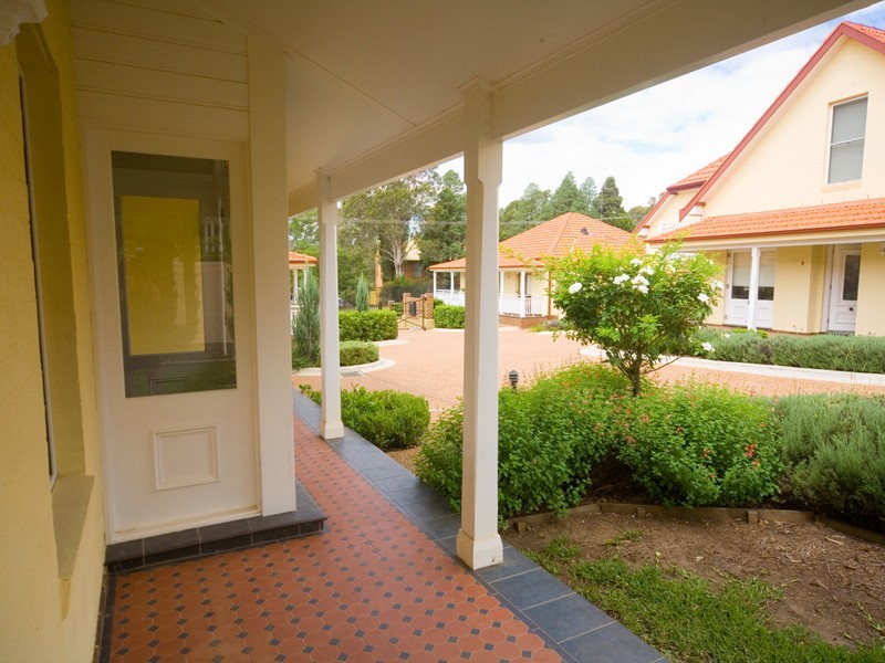 7/253-255 Argyle Street, Picton NSW 2571