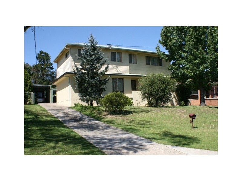 7 Haddon Place, Picton NSW 2571