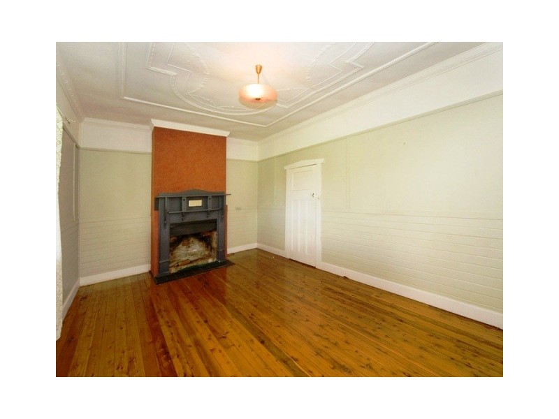 30 Lyrebird Road, Pheasants Nest NSW 2574