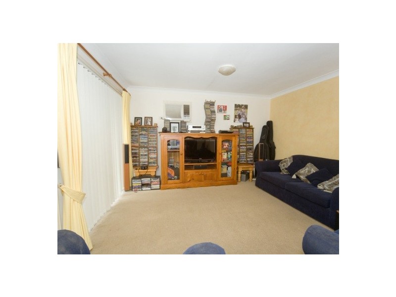 29 Westbourne Avenue, Thirlmere NSW 2572