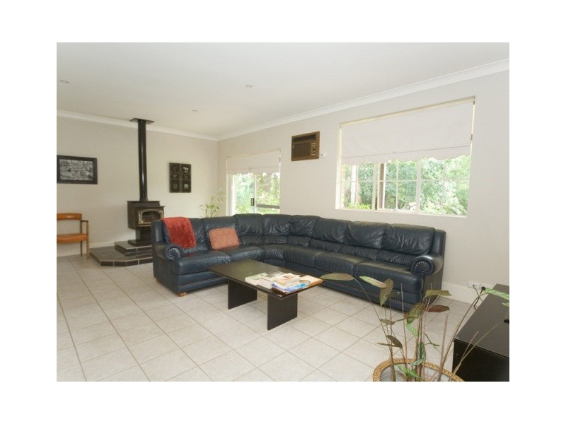 802 Thirlmere Way, Picton NSW 2571