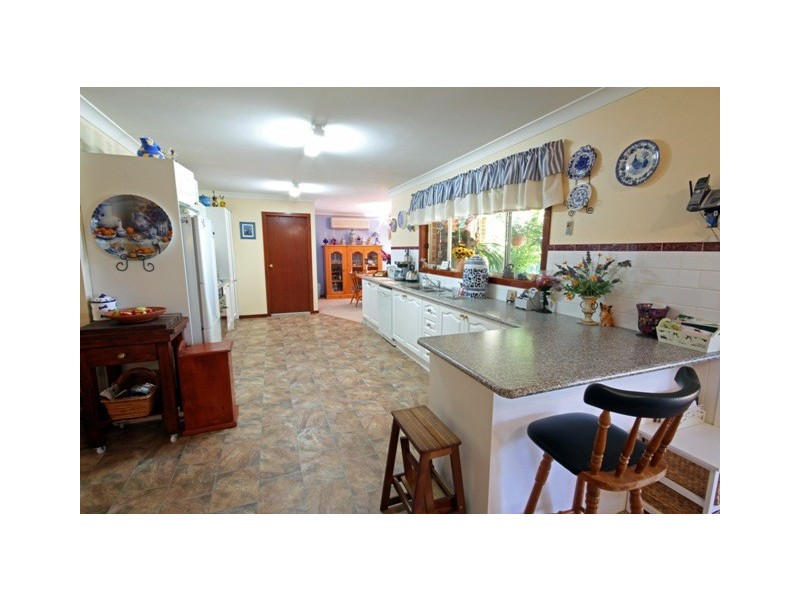 12 Kim Close, Thirlmere NSW 2572