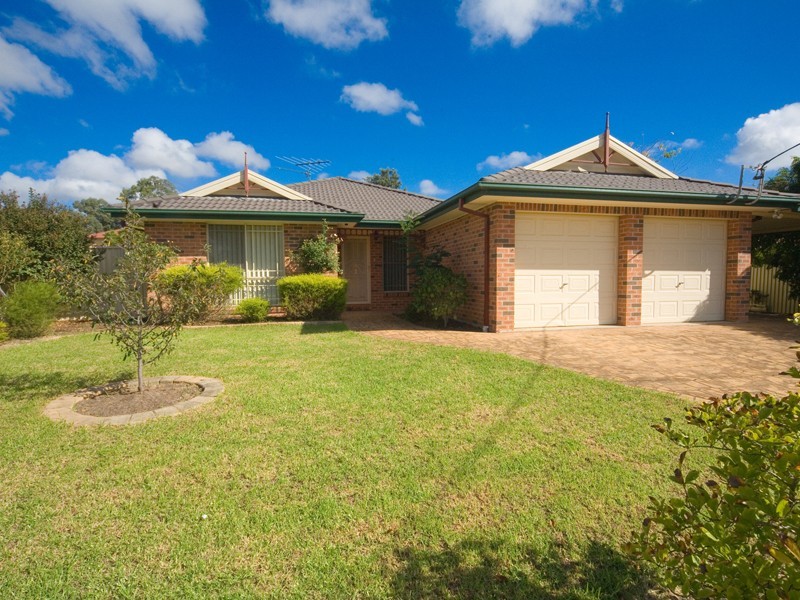 9 Castlereagh Street, Tahmoor NSW 2573