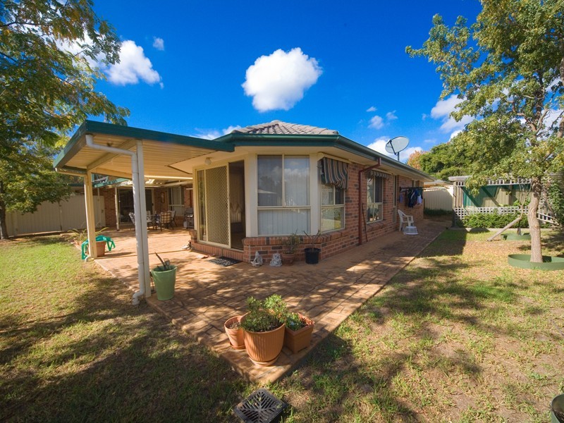 9 Castlereagh Street, Tahmoor NSW 2573