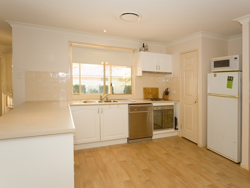 9 Castlereagh Street, Tahmoor NSW 2573