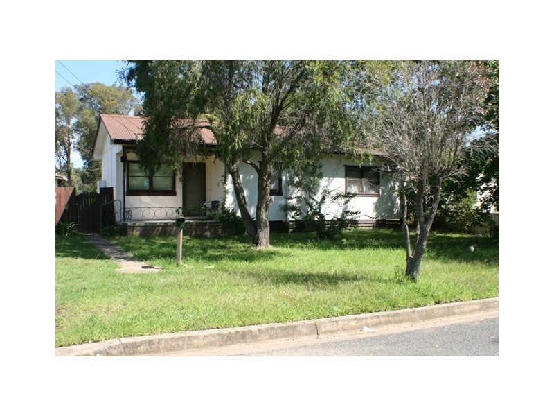 20 Rita Street, Thirlmere NSW 2572