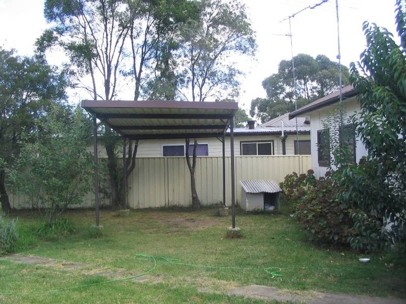 20 Rita Street, Thirlmere NSW 2572