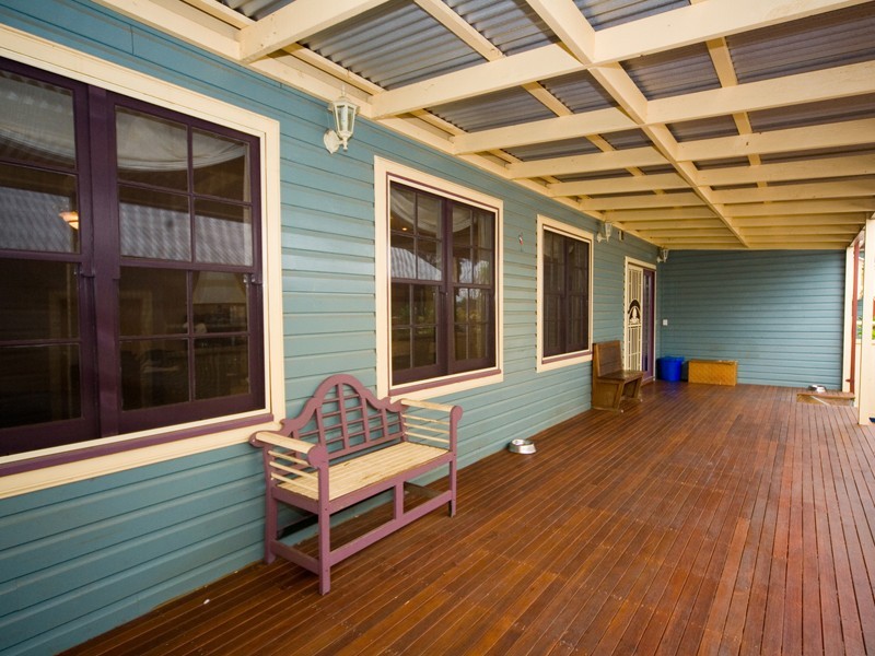 60 Carlton Road, Thirlmere NSW 2572