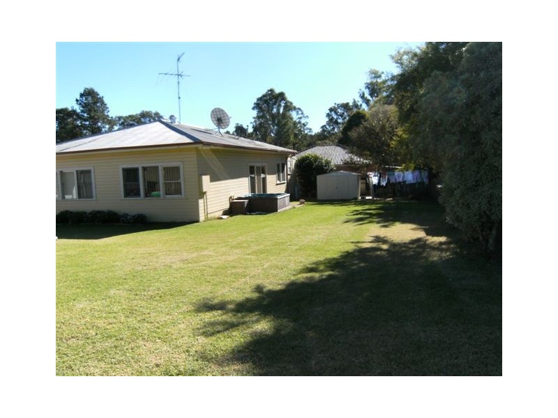 5B Huen Place, Tahmoor NSW 2573