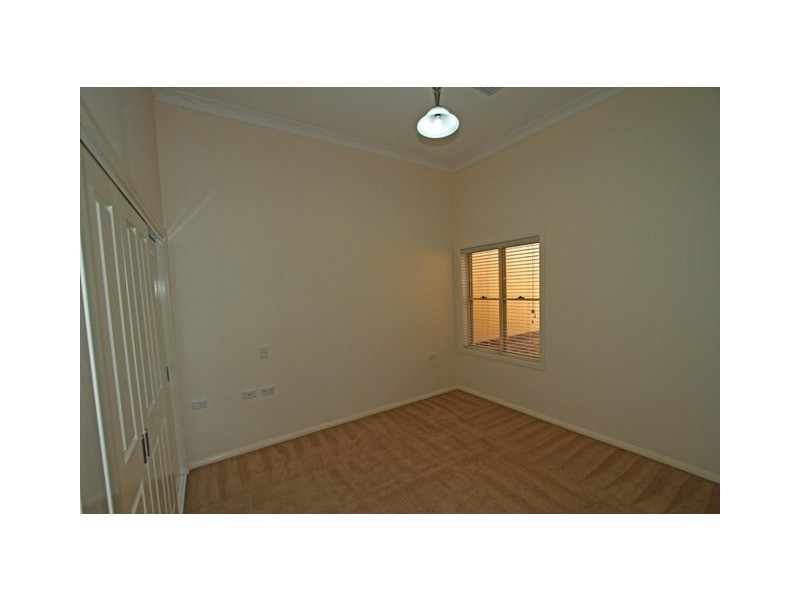 Unit 12/2-3 Colden Street, Picton NSW 2571