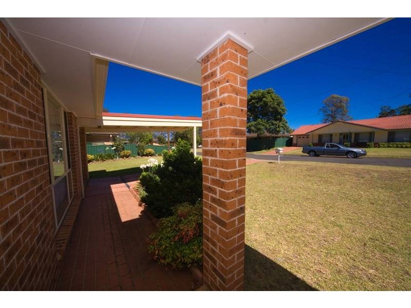 4 Tanya Place, Tahmoor NSW 2573