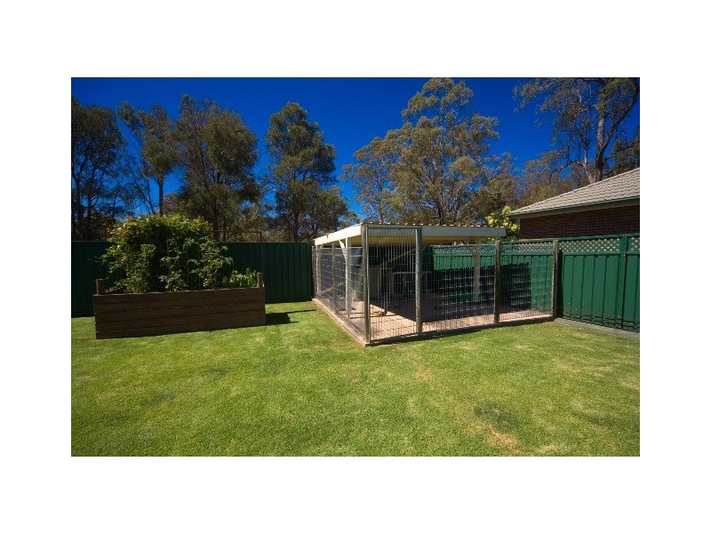 4 Tanya Place, Tahmoor NSW 2573